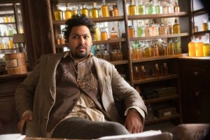 Yussuf : « Le chimiste » / « The chemist » (Dileep Rao) Yussuf : « Le chimiste » / « The chemist » (Dileep Rao)
